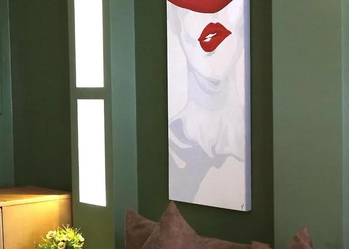 アパートホテル Park 12 *